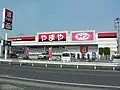 やまや草加柳島店（埼玉県草加市）