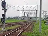 ホームから車両基地を遠望（2003年7月）