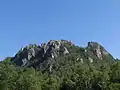 廻り目平から見た屋根岩