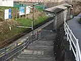 駅入口から（2008年4月、リニューアル前）