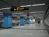 11号線コンコース