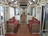 車内(新杉田駅にて)