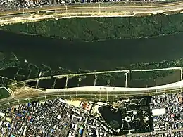 淀川城北地区の航空写真。（1985年撮影）国土交通省 国土地理院 地図・空中写真閲覧サービスの空中写真を基に作成。