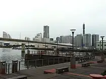 みなとみらい地区（南西側）を望む（2011年12月撮影）
