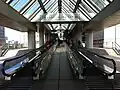 横浜ランドマークタワーの動く歩道
