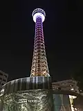 同じくライトアップと壁面緑化部分（2022年9月）