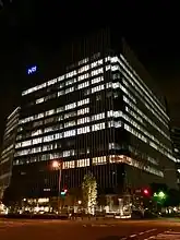 南西側、日没後の様子