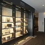 シアター入口横の展示物