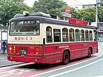 開業時の初代車両日野・レインボーHR（9m車）4-3773号車