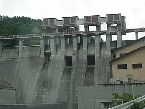 世増ダム