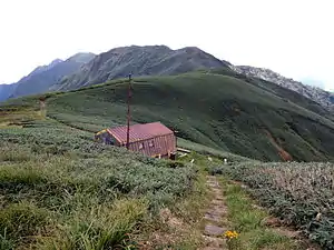 蓬峠と蓬ヒュッテ