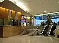 ヨークハウスの入り口