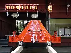 御山神輿。重量は約1トンにも達する。