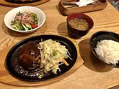 「洋食もりい」 のハンバーグセット