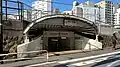 東口（2023年2月）