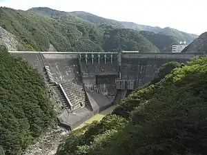 湯田ダム