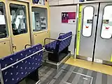 運転室後方に設けられているクロスシート