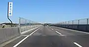 三重県道42号津芸濃大山田線との立体交差部の夢津なぐ橋、津市納所町にて