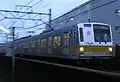 車両番号位置の異なる第28編成（8両編成化前）（2005年6月12日 新木場駅 - 辰巳駅間）