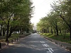 中央公民館前(百合ケ丘二丁目)