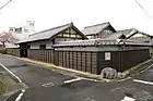 遊佐家長屋門（寺部町、2019年（平成31年）3月）