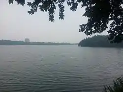 雨山湖