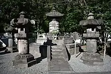 第九代家重の宝塔（2019年（令和元年）11月撮影）