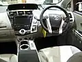 2011年5月発売型　7人乗り　コクピット