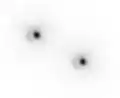 Zeta Bootis imaged with the 2000年5月13日に北欧光学望遠鏡でラッキー・イメージングを用いて撮影された写真。恒星の周りのエアリーディスクは、2.56mの口径からの回折である。