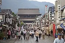 仲見世通り