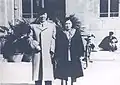 北京の周保中と妻の王一知（1957年）