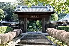 犬山城内田御門が移築された瑞泉寺山門