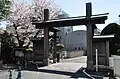 裏門（2018年3月30日撮影）