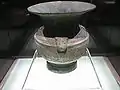 尊（饕餮文尊 殷後期 上海博物館）
