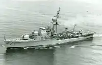 ペルー海軍のBAP フェレ（旧HMS デコイ）後部砲塔の後部にヘリコプター甲板、後部砲塔の全部にMM38 エグゾセSSMの2連装箱型ランチャーが4基装備されているほか、マスト上のレーダーが換装されている。